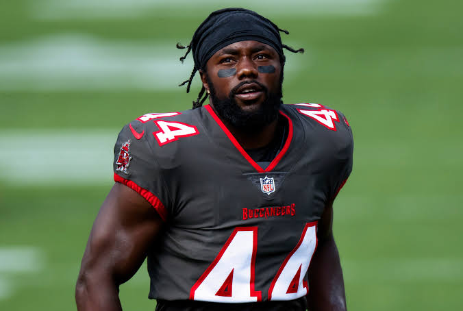 Former Oregon Duck Kenjon Barner suspended four games by the NFL -  oregonlive.com