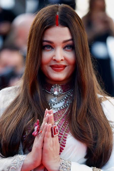 Aishwarya Rai's Operation Sindoor message for the world at the Cannes - The  Tribune