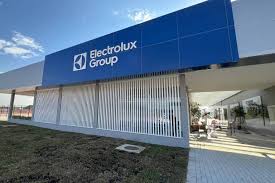 Painel S.A.: Electrolux inclui endividamento e ansiedade causados por bets entre riscos ocupacionais