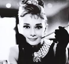 ... Paolo Mario Dotti (1938-2007), psychiater; dit huwelijk werd ontbonden in 1982; van 1980 tot 1993 leefde Audrey Hepburn samen met Robert Wolders (1936), ... - Audrey%2520Hepburn%2520as