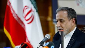 عراقچی: گفت‌وگوها با آمریکا ادامه دارد