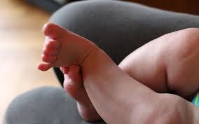 Congé Naissance Révolutionnaire: 2 Mois de Plus Pour les Parents!