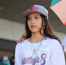 Hasil gambar untuk foto natasha wilona