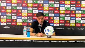 Me da pena terminar de esta manera: Álvaro Recoba lamenta eliminación del Táchira en Copa Libertadores
