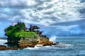 Hasil gambar untuk TANAH LOT
