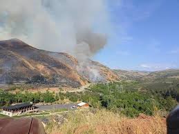 Triathlon is called off, campers evacuated as wildfire north of Salt Lake City grows