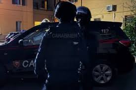Cronaca. Bologna, Via vai sospetto in un appartamento: arrestato pusher 18enne tunisino