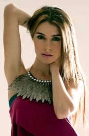 MANILA, Dec 5 (Mabuhay) — Brazilian model and host Daiana Menezes is now engaged to Rep. Jose Benjamin “Benjo” Benaldo of Cagayan de Oro. - 05daiana