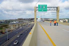 San Antonio Express-News - News update
