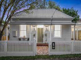 What’s the weather like today and tomorrow in Ballarat?