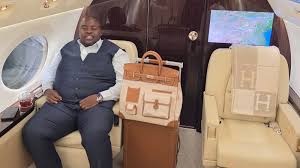 Zimbabwean billionaire Wicknell Chivayo, wife killed in helicopter crash - Anadolu Ajansı