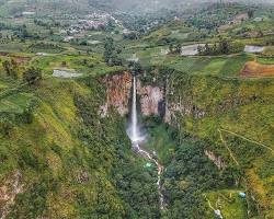 Gambar Air Terjun Sipisopiso