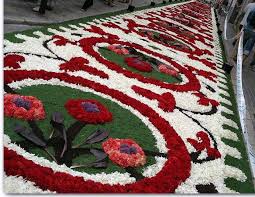 Resultat d'imatges de catifes de flors de corpus