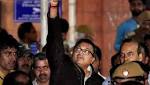 Media case: shoots questions Karti