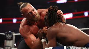 Big Cass makes BIG RETURN, takes out Je'Von Evans: Raw highlights, Aug. 3, 2026
