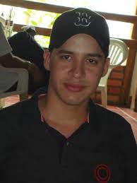 Se suicida otro joven en Arauca, esta vez Luis Emilio Cruz Mejía, trabajador del IDEAR. Actualizado 2012-08-13 06:15:19. Se suicida otro joven en Arauca, ... - luis%2520emilio%2520cruz