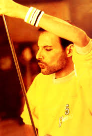 Freddie Mercury was born Farookh Bulsara 5th September 1946. - geelfred