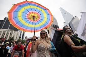 Piden más de 50 organizaciones acceso libre y seguro al Zócalo para la Marcha del Orgullo