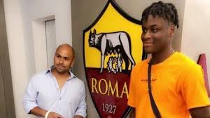 Former AS Roma and Rio Ave forward signs for Leighton Town