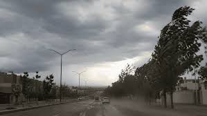 Prevén lluvias y fuertes vientos en la capital