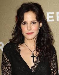 Mary-Louise Parker. 2011 CNN Heroes: An All-Star Tribute Photo credit: FayesVision / WENN. To fit your screen, we scale this picture smaller than its actual ... - mary-louise-parker-2011-cnn-heroes-01