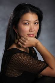 (January 25, 2013) – Billiards superstar Jeanette Lee, known throughout the world as “The Black Widow,” will be inducted into the Women&#39;s Professional ... - JeanetteLee2009headshot