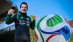 ¡Brindemos por el Mundial! Duilio Davino desea un feliz 2026 para la Selección Mexicana