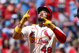 Cardinals Secure Dramatic Win Against Pirates Amidst Team Dynamics