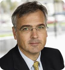 Claus Hemmingsen Partner and CEO of Maersk Drilling Partner since: July 2007. Joined A.P. Møller: 1981. Born: 1962. Nationality: Danish - CVH_250x267