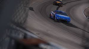 NASCAR qualifying results today: Kyle Larson snags outside pole for Sunday starting lineup at Iowa