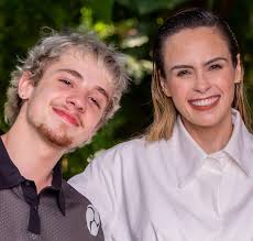 Do BBB para vida! Juliano Floss e Ana Paula Renault curtem Rock in Rio juntos