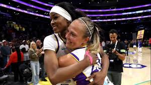 Sparks Defeat Sun, Led by Allemand's Triple-Double and Hamby's Scoring