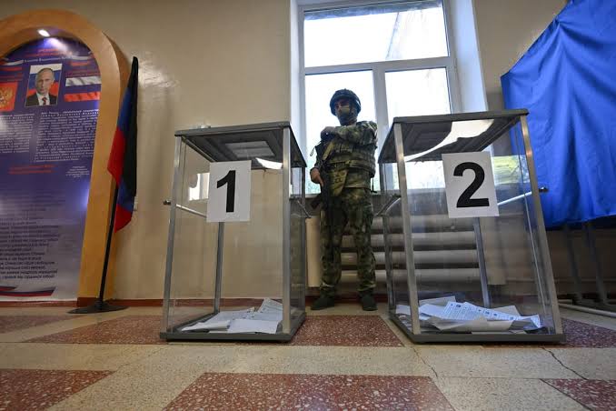 Russia holds first parliamentary elections since Ukraine invasion as opposition scrambles for options; Yulia Navalnaya urges backing less pro-war candidates