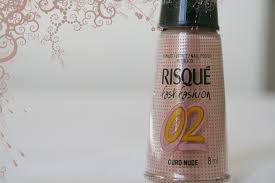 Resultado de imagem para esmalte nude e ouro nude