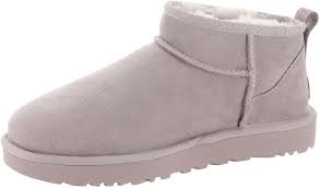 UGG Bottes pour Femme 1116109 Classic Ultra Mini Pale Smoke Taille 39 EU : Amazon.fr: Mode