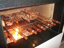 Resultado de imagem para CHURRASCO