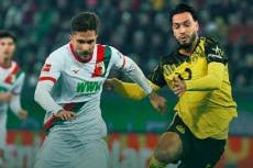 سيرهو جيراسي يتقدم لـ درتموند أمام أوجسبورج في الشوط الأول