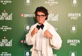 Spaten Fight Night reúne famosos e estrelas do esporte no Pacaembu