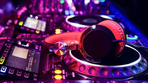 Denver may let nightclubs stay open later, but leaves last call unchanged