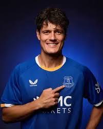 Everton Team News at Stuttgart: Christian Norgaard, Dwight McNeil