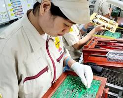 Hình ảnh về Công nhân lắp ráp