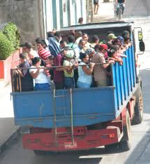 Resultado de imagen para fotos de guaguas de dos ;pisos en cuba