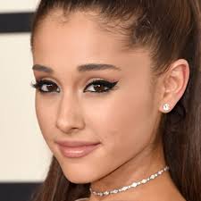 Resultado de imagem para ariana grande 2015 instagram