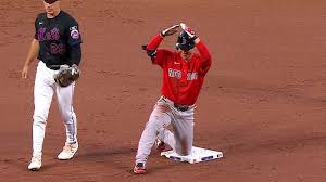 Masataka Yoshida's two-run double