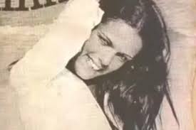 Morre Regininha, cantora de 'Teletema', música que embalou romance em novela da Globo