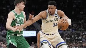 El español Hugo González brilla para Celtics en el regreso de Antetokounmpo