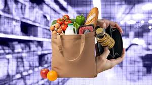 Mexicanos necesitaron de 4,888 pesos en junio para acceder a la canasta básica de servicios y alimentos