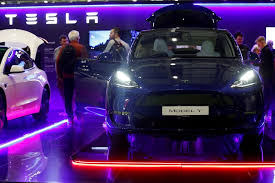 Tesla Launches Cheaper Model Y in the US