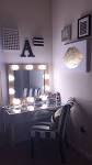DIY Hollywood Girl Inspired Vanity Mirror -