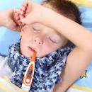 Fieber: Was hilft bei einem Fieberkrampf bei Kindern?